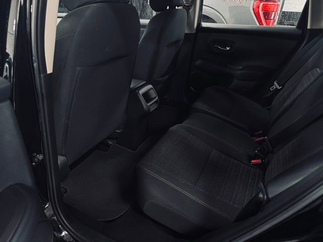 Used 2023 Honda HR-V LX image 18