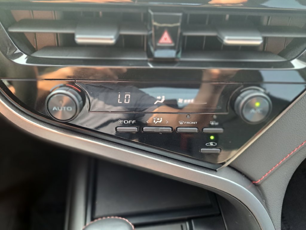 Used 2022 Toyota Camry TRD w/ TRD Package w/JBL Audio FWD image 15