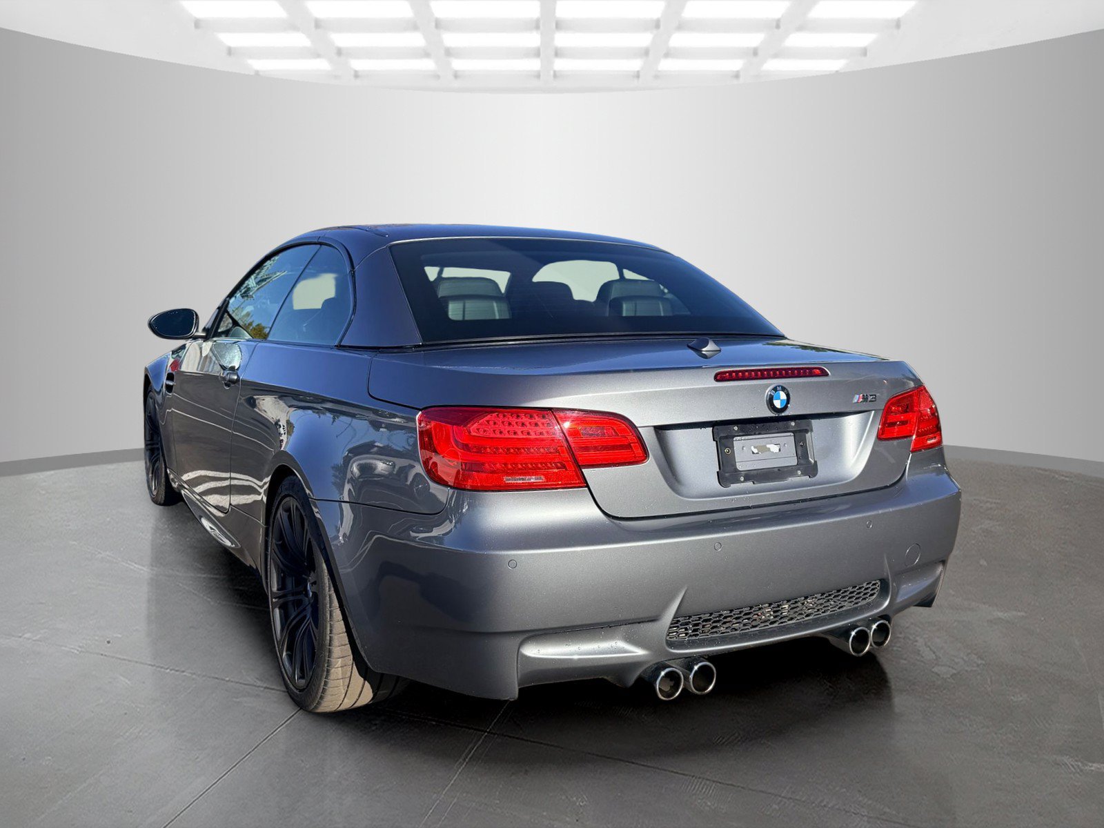 Used 2011 BMW M3 Convertible RWD image 7