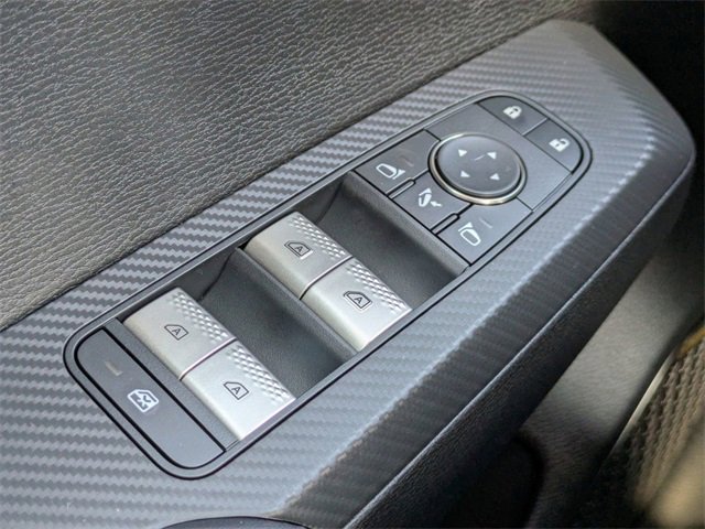 New 2026 Mitsubishi Outlander SE image 27