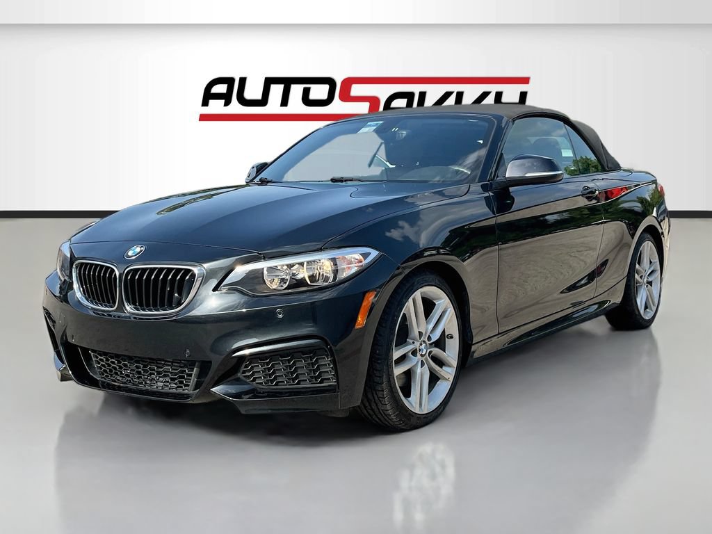 Used 2016 BMW 228i Convertible RWD image 3