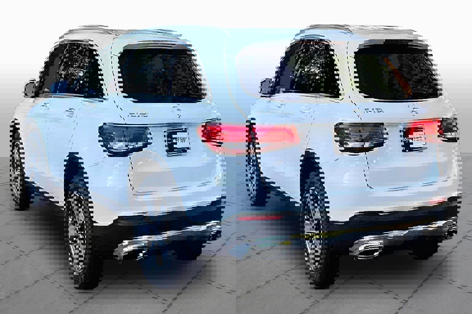 Used 2016 Mercedes-Benz GLC 300 image 11