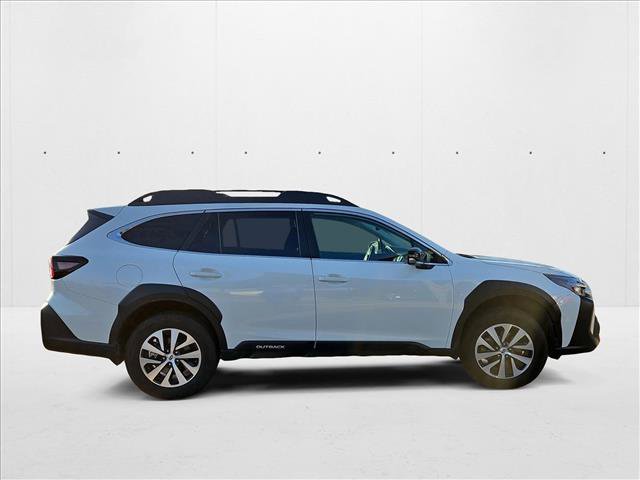 Used 2024 Subaru Outback Premium image 4