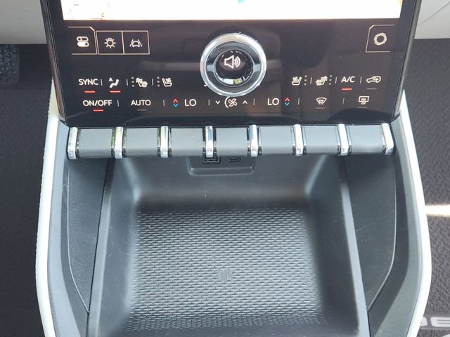 Used 2026 GMC Terrain Denali AWD/4WD image 14