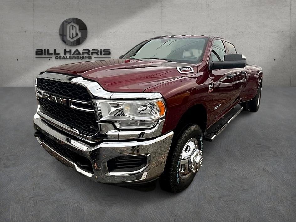 Used 2022 RAM 3500 Tradesman image 1