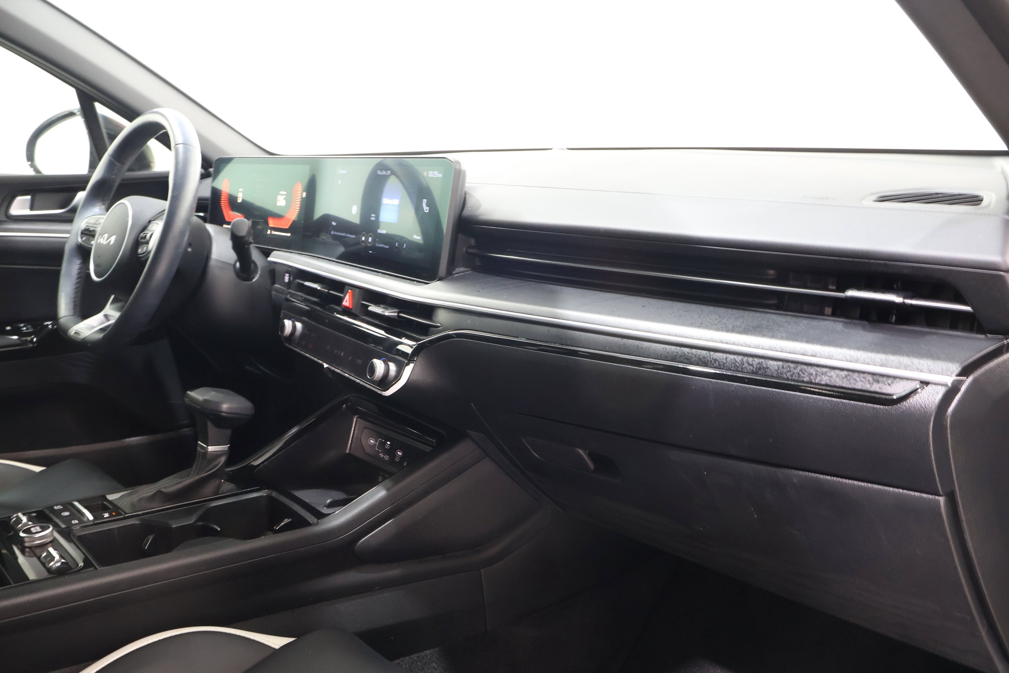 Used 2025 Kia K5 GT-Line AWD/4WD image 21