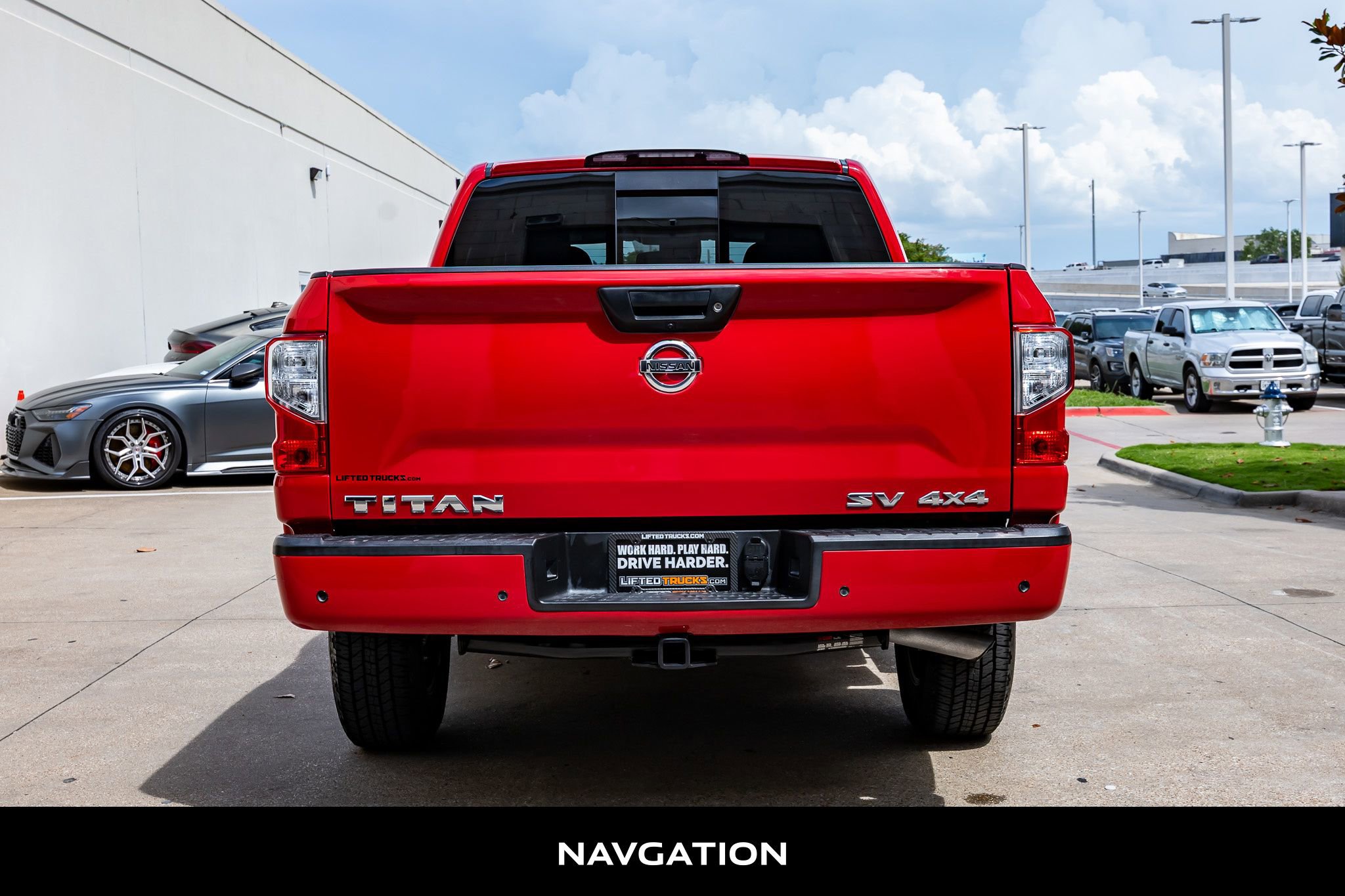 Used 2020 Nissan Titan SV w/ SV Convenience Package AWD/4WD image 7
