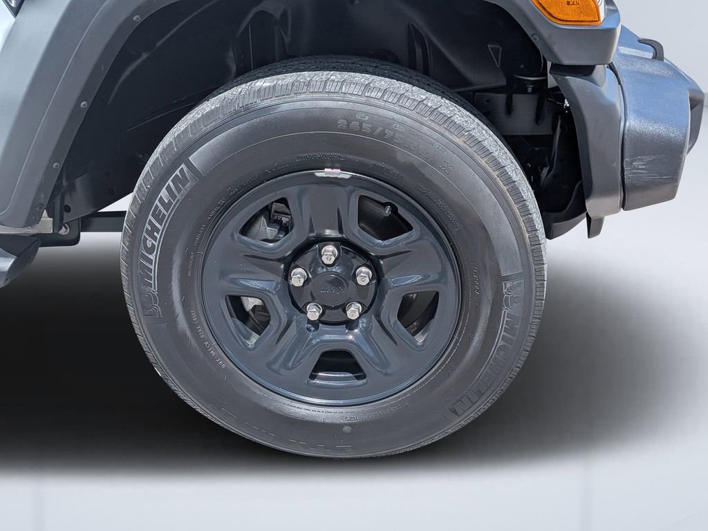 Used 2022 Jeep Wrangler Unlimited Sport image 10