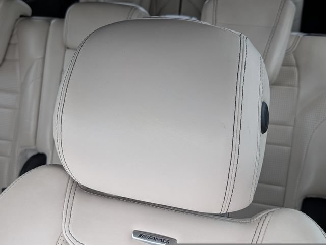 Used 2015 Mercedes-Benz GL 63 AMG 4MATIC image 18