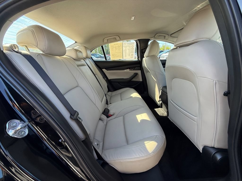 Used 2020 MAZDA MAZDA3 Sedan w/ Preferred Package FWD image 23