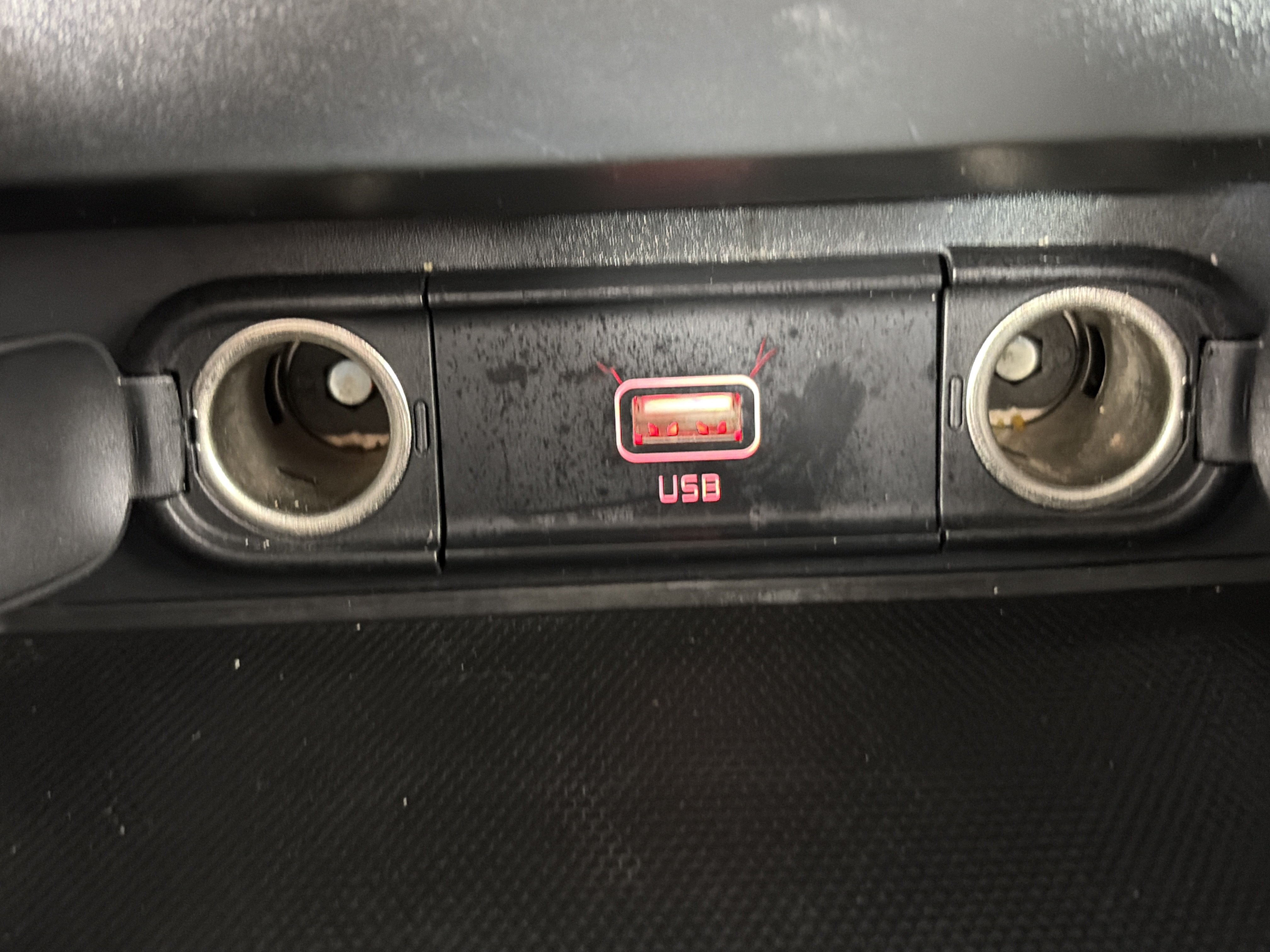 Certified 2022 Kia Soul LX w/ Technology Package FWD image 23