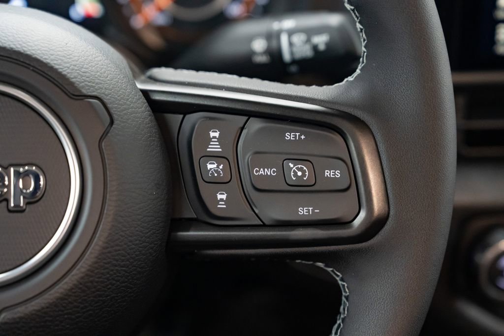 New 2026 Jeep Gladiator Sport AWD/4WD image 15