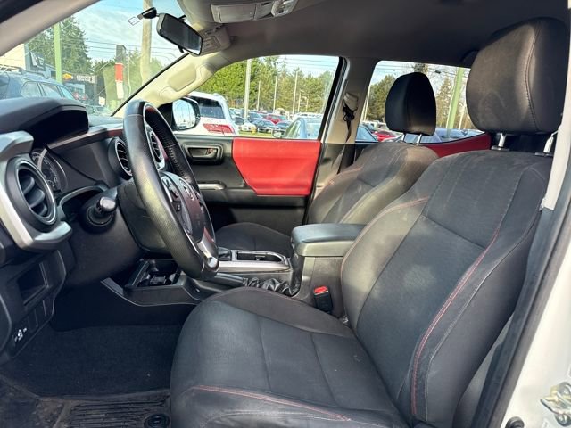 Used 2016 Toyota Tacoma SR5 image 13