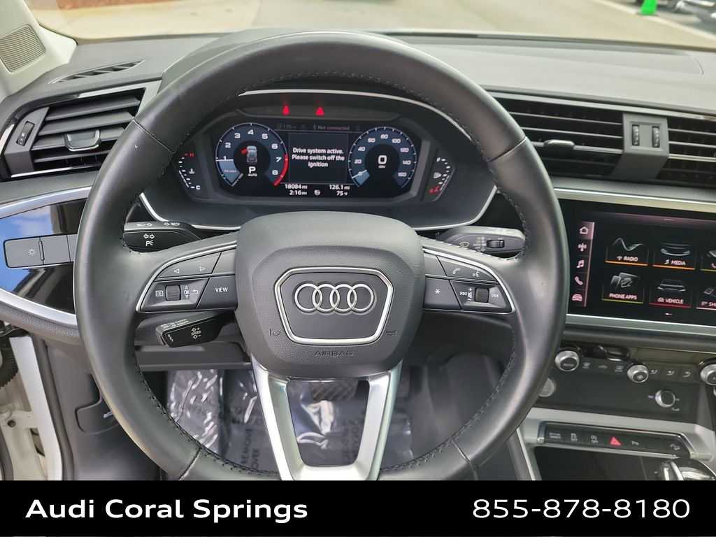 Used 2020 Audi Q3 2.0T Premium image 23