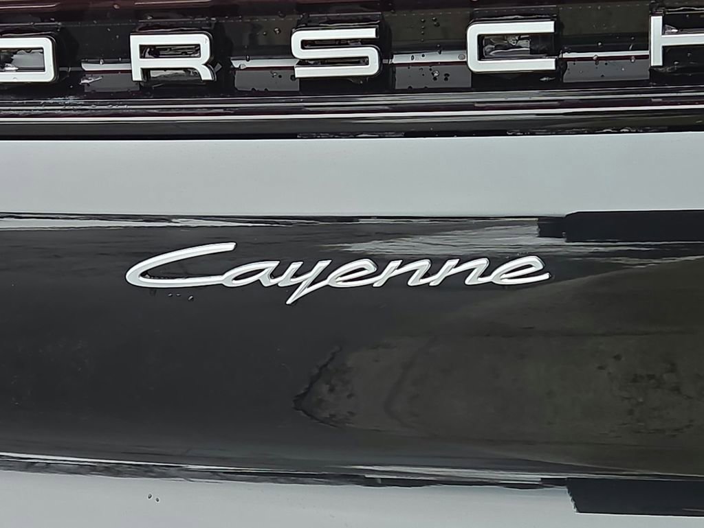 Certified 2026 Porsche Cayenne Coupe image 28