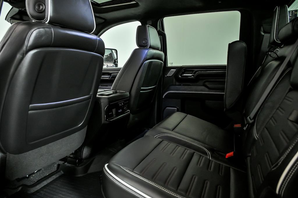 Used 2024 GMC Sierra 2500 AT4X w/ AT4X AEV Edition image 15