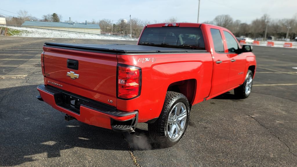 Used 2019 Chevrolet Silverado 1500 Custom w/ Custom Convenience Package image 12