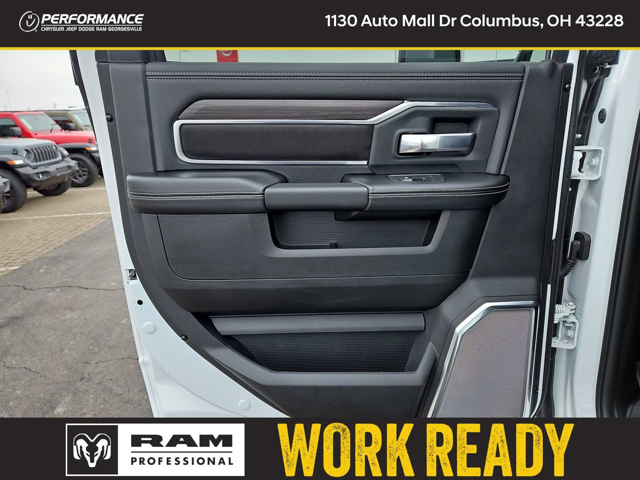 New 2026 RAM 2500 Laramie AWD/4WD image 15