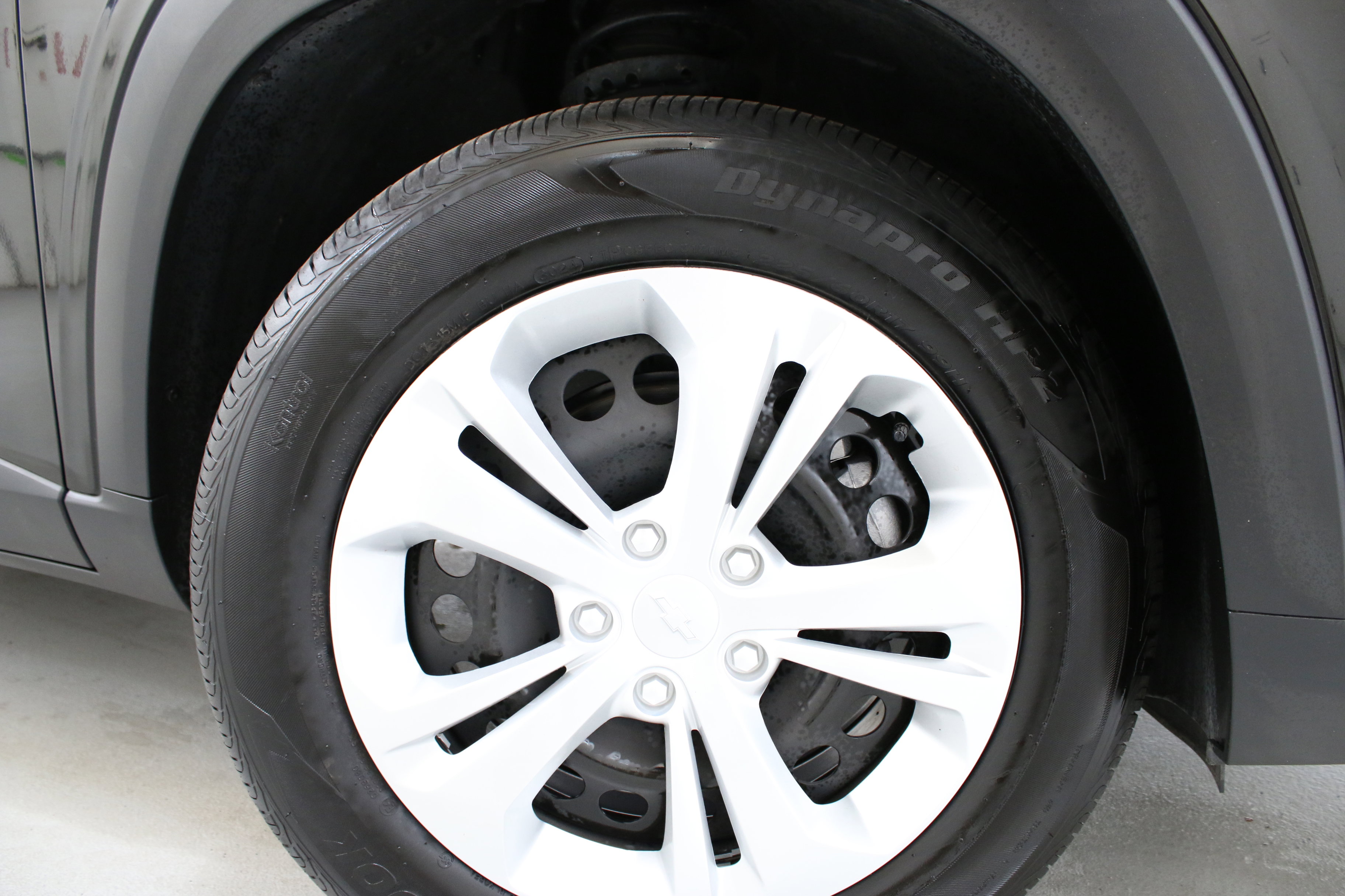 Certified 2025 Chevrolet Trax LS FWD image 32