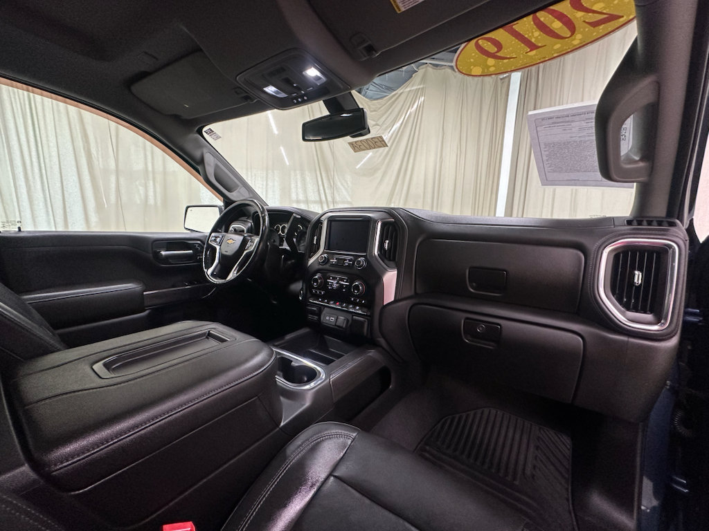 Used 2019 Chevrolet Silverado 1500 LTZ w/ LTZ Plus Package AWD/4WD image 22