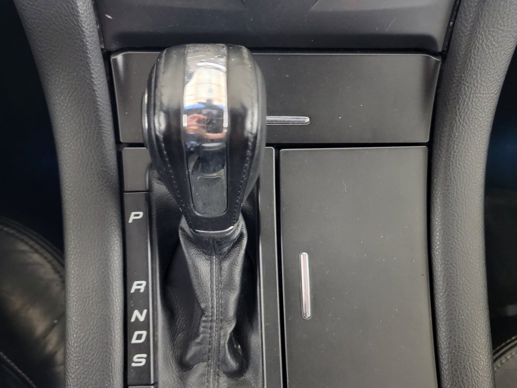 Used 2016 Ford Taurus SEL w/ Equipment Group 201A FWD image 17