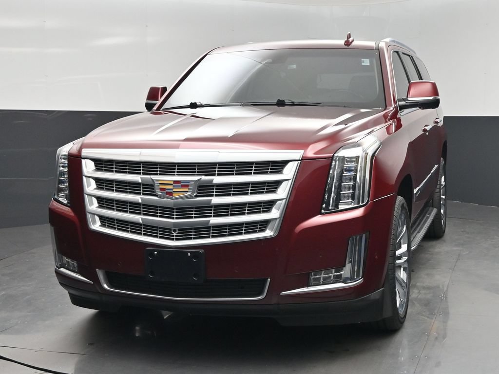 Used 2019 Cadillac Escalade Luxury w/ LPO, Radiant Package AWD/4WD image 6