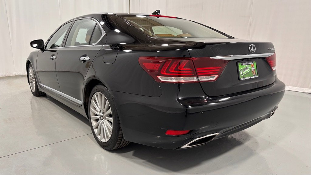 Used 2015 Lexus LS 460 L image 7