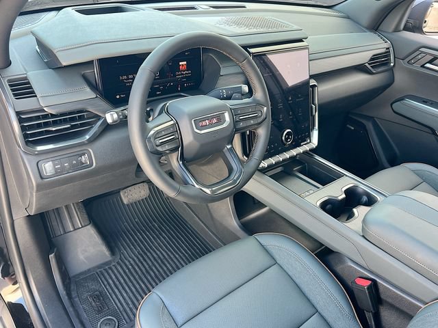 New 2026 GMC Acadia AT4 w/ Luxury Package AWD/4WD image 6