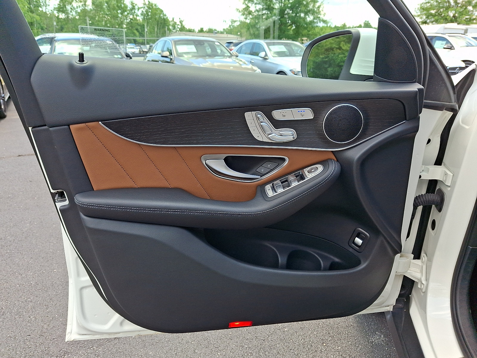 Certified 2022 Mercedes-Benz GLC 300 4MATIC image 13