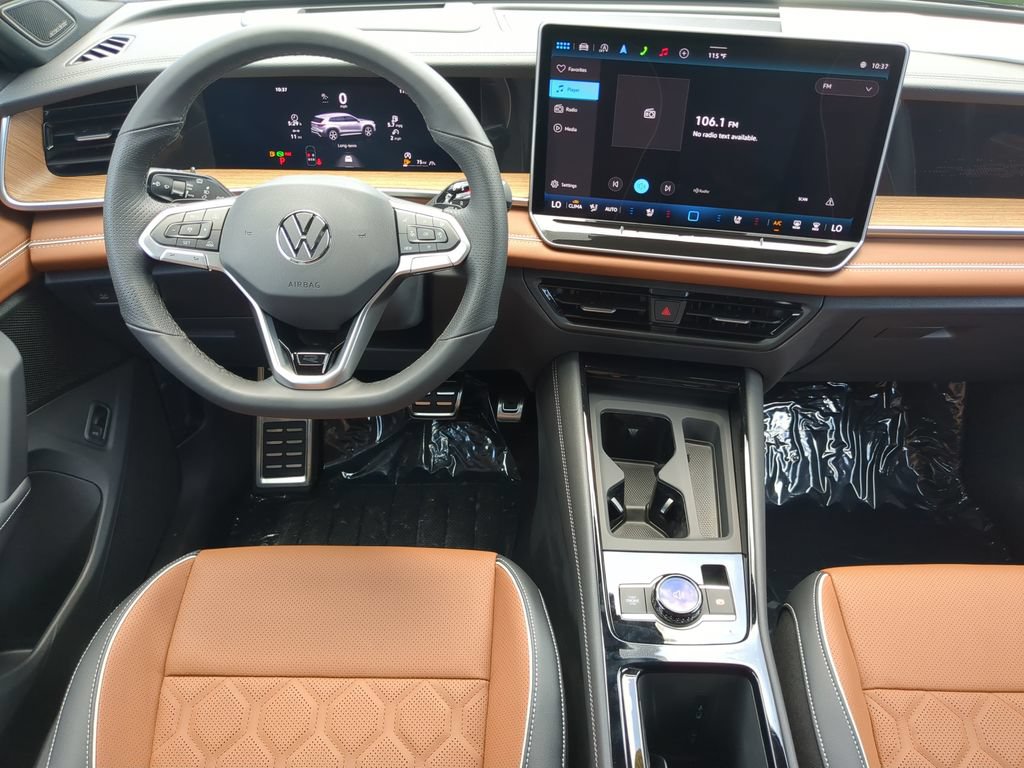 New 2026 Volkswagen Tiguan SEL R-Line AWD/4WD image 13