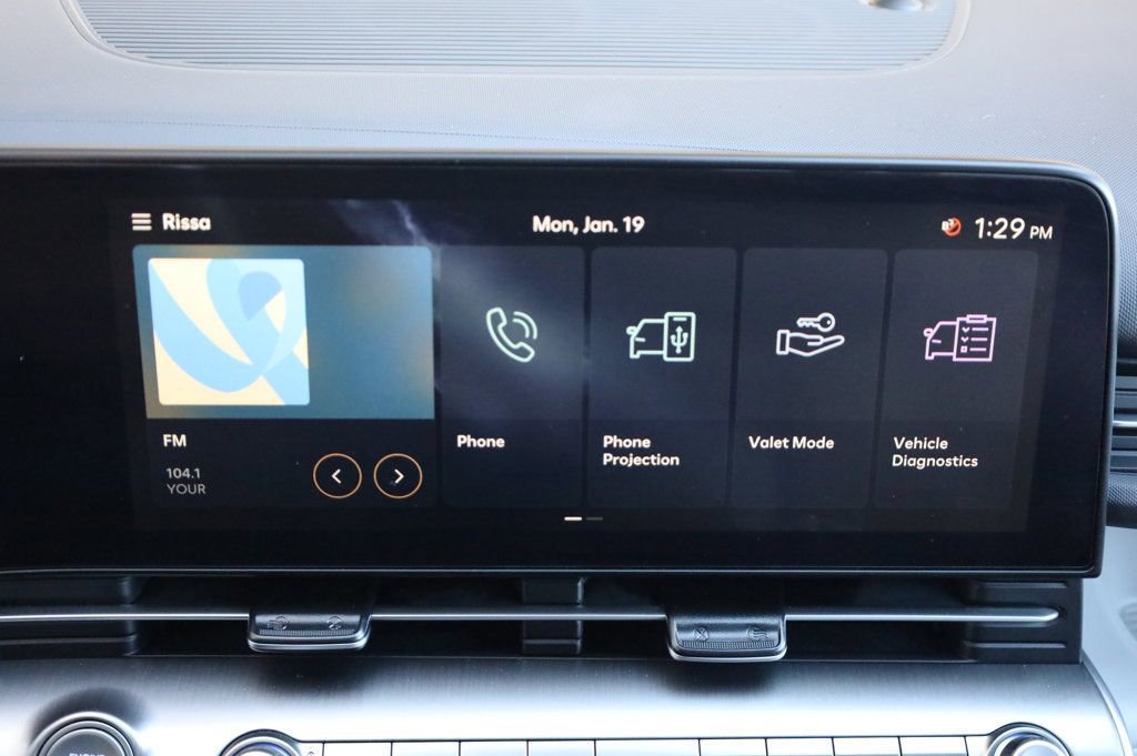 Used 2025 Hyundai Kona SEL image 35