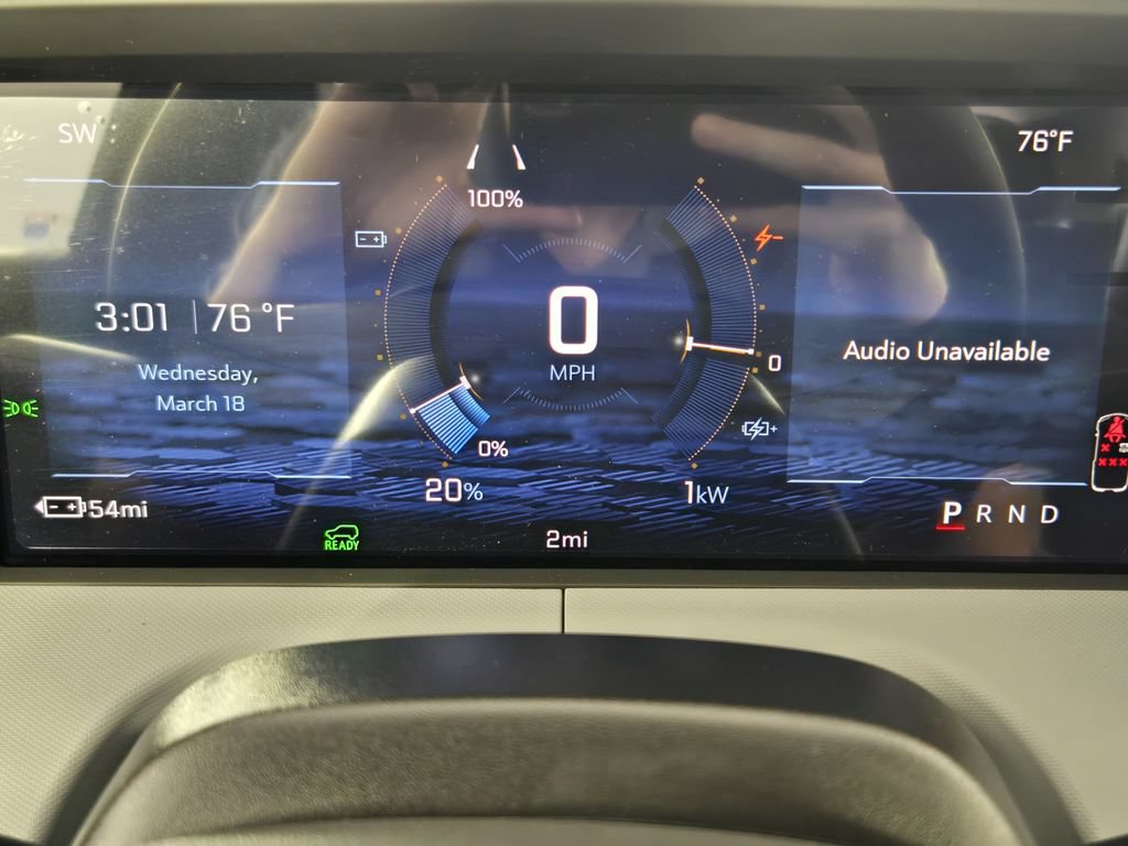 New 2027 Chevrolet Bolt RS w/ Technology Package FWD image 17