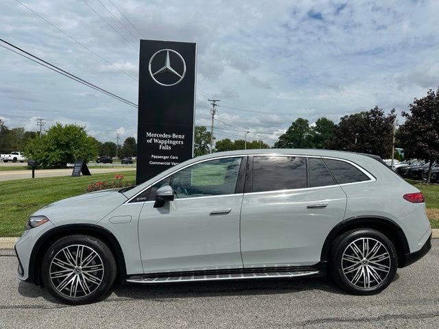 Certified 2023 Mercedes-Benz EQS 580 4MATIC SUV image 2