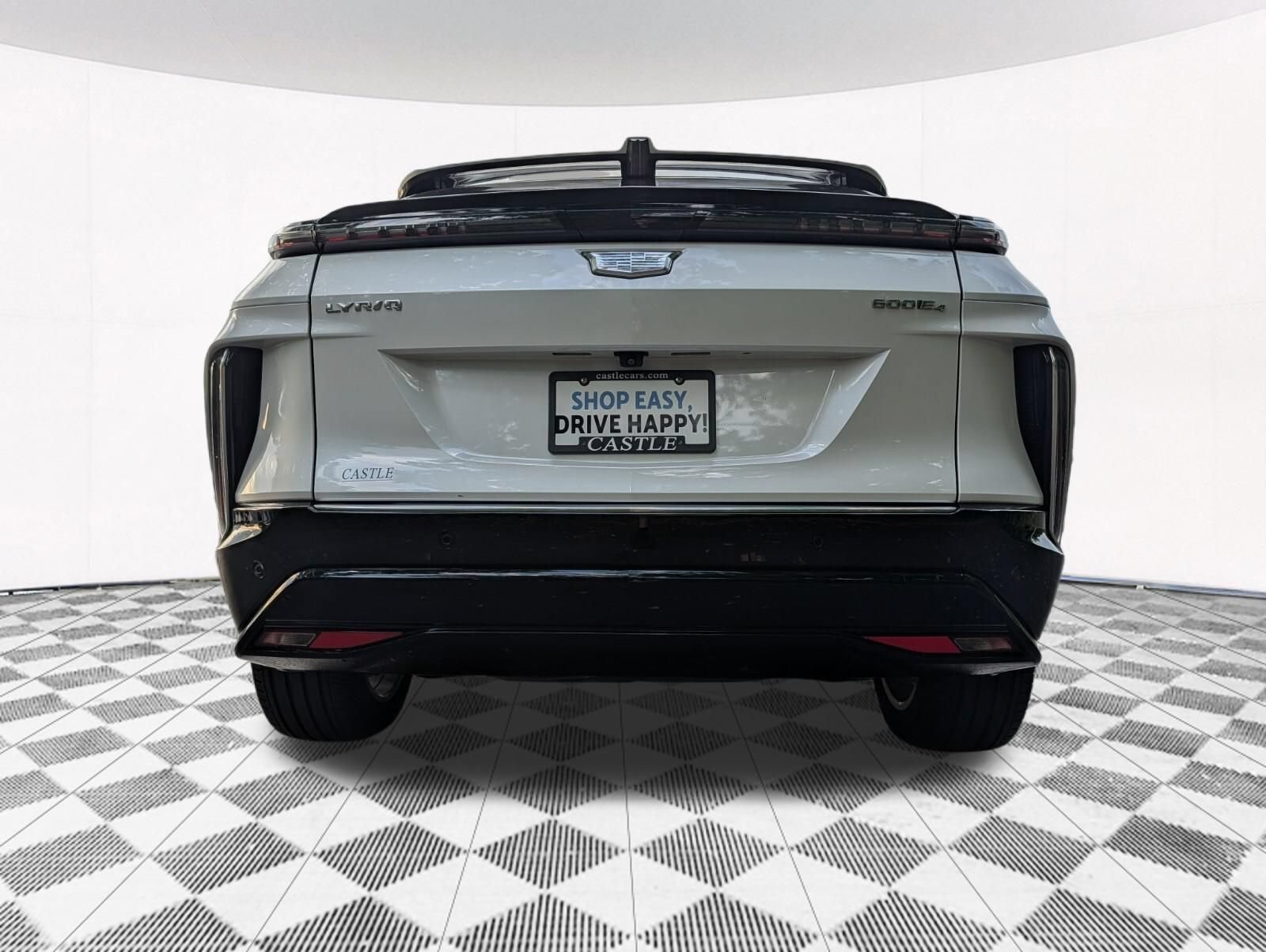 Used 2024 Cadillac Lyriq Luxury AWD/4WD image 18