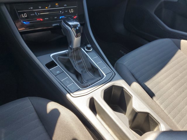 Used 2025 Volkswagen Jetta S FWD image 17