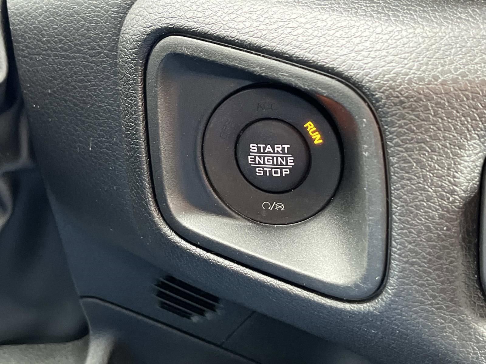Used 2024 Jeep Gladiator Sport AWD/4WD image 31
