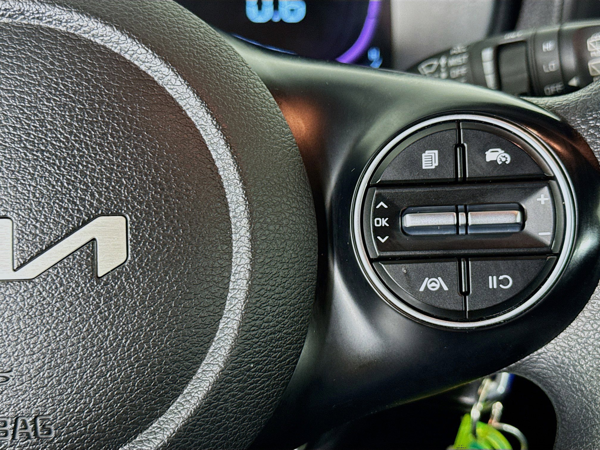 Used 2023 Kia Soul LX w/ LX Technology Package FWD image 14