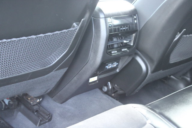 Used 2023 Jeep Grand Cherokee L Laredo RWD image 34