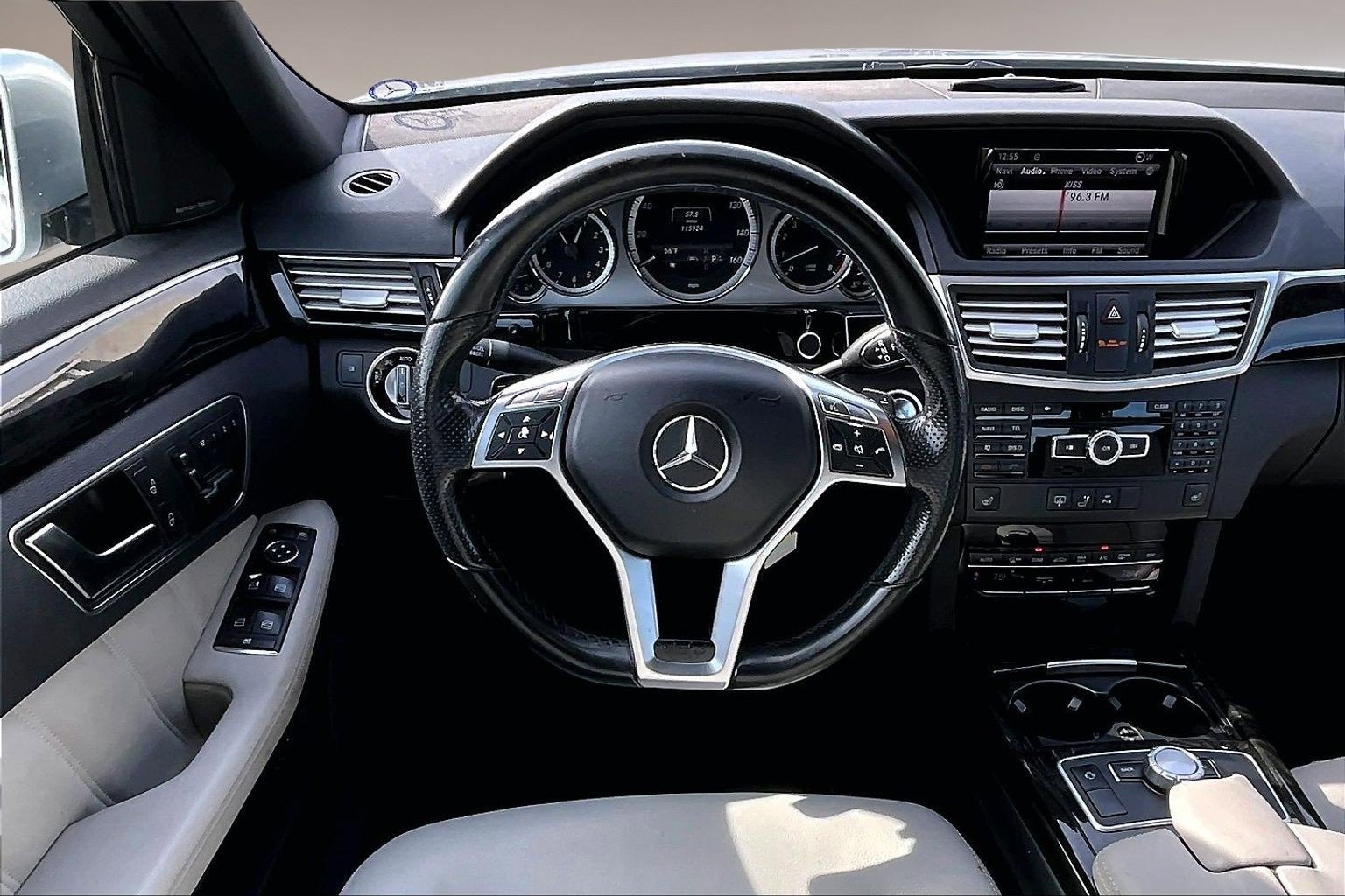 Used 2013 Mercedes-Benz E 350 E 350 image 8