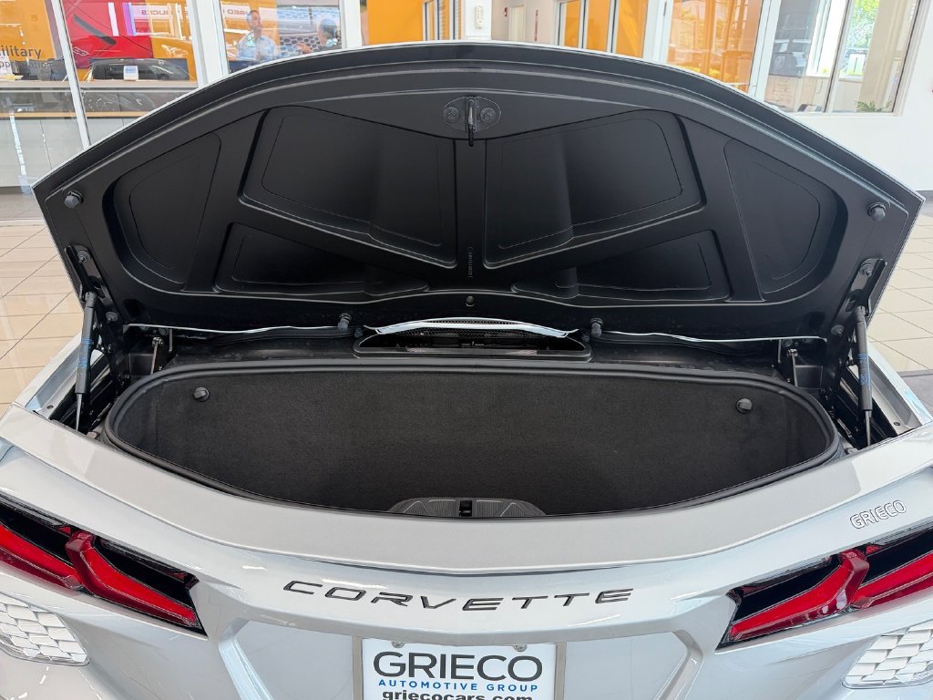 New 2027 Chevrolet Corvette Stingray Convertible w/ Z51 Performance Package RWD image 15