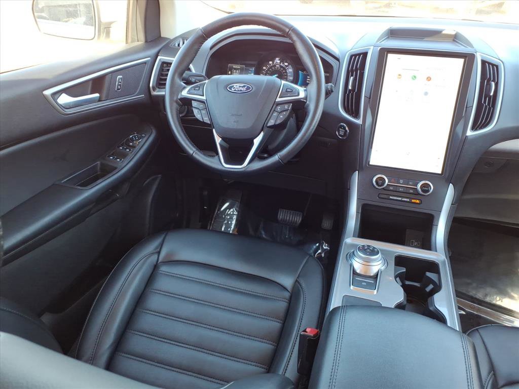 Used 2024 Ford Edge SEL image 4