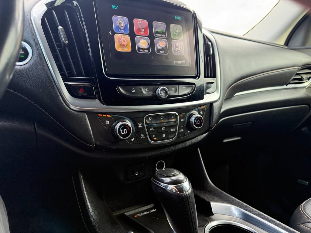 Used 2019 Chevrolet Traverse Premier w/ Driver Confidence II Package FWD image 15