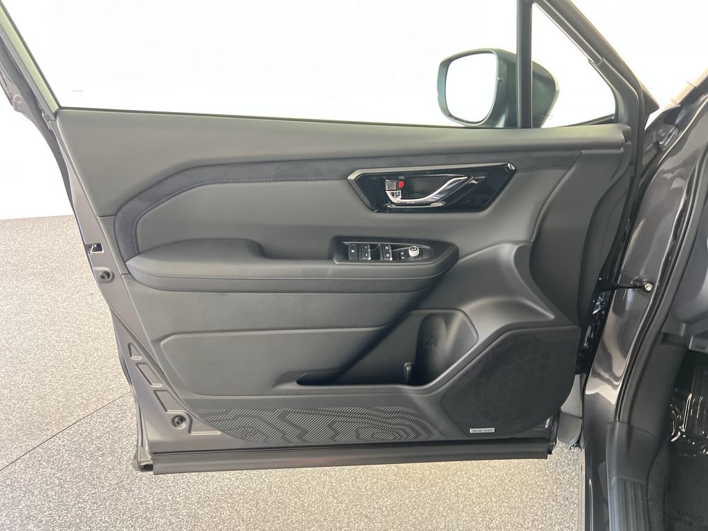 New 2026 Subaru Forester Limited AWD/4WD image 12
