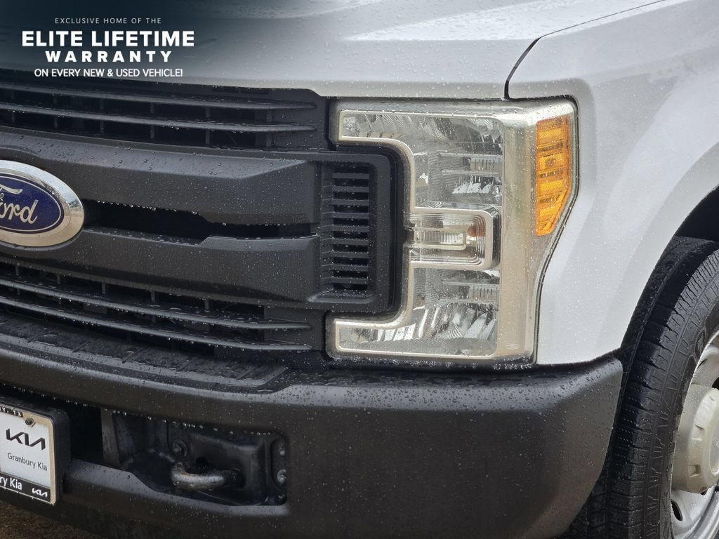 Used 2017 Ford F250 XL RWD image 6
