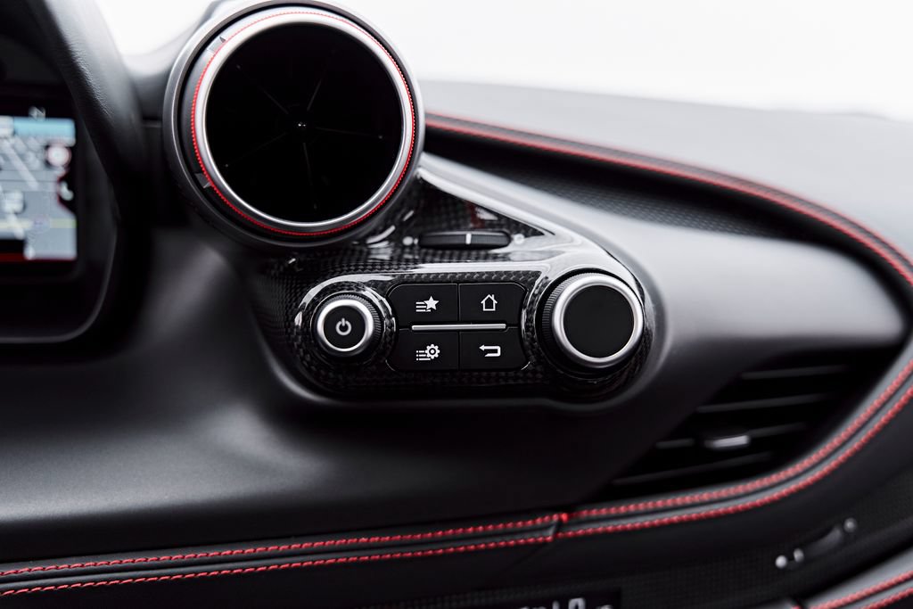 Used 2020 Ferrari F8 Tributo RWD image 78