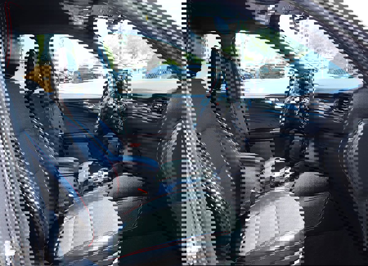 Used 2023 Ford Escape ST-Line image 35