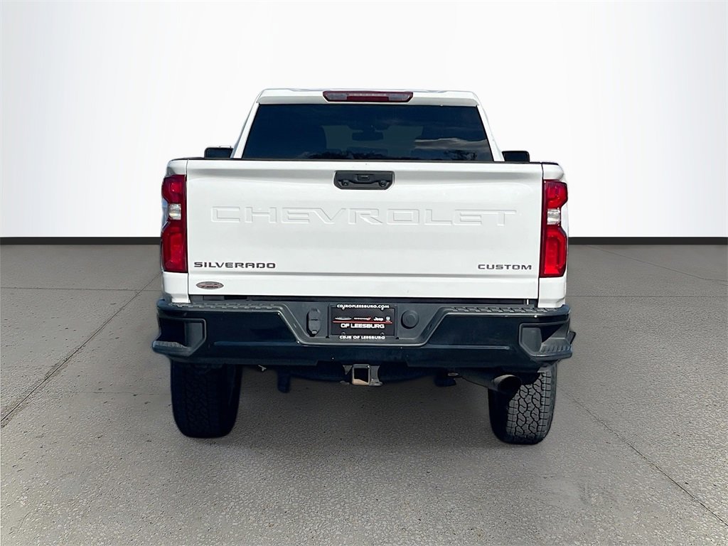 Used 2021 Chevrolet Silverado 2500 Custom w/ Custom Value Package image 6