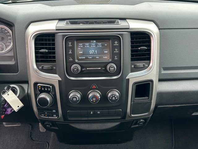 Used 2019 RAM 1500 Classic SLT AWD/4WD image 16