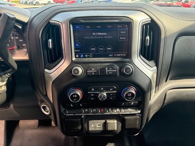 Used 2021 Chevrolet Silverado 1500 LT AWD/4WD image 24