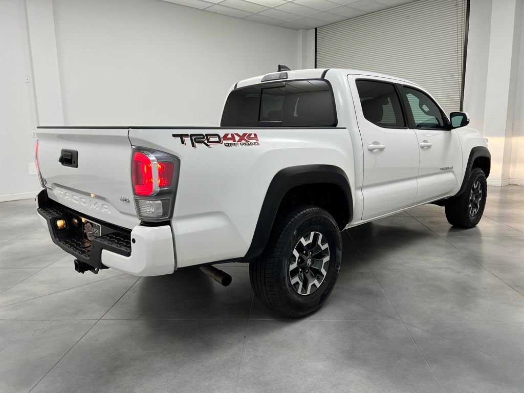 Used 2023 Toyota Tacoma TRD Off-Road image 7